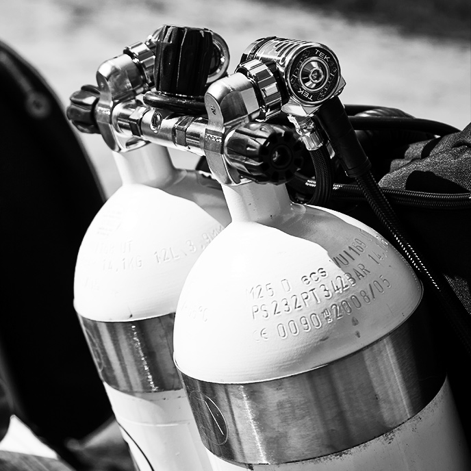 PRODUCT DETAILS - TEK3 SET - Dive Regulator